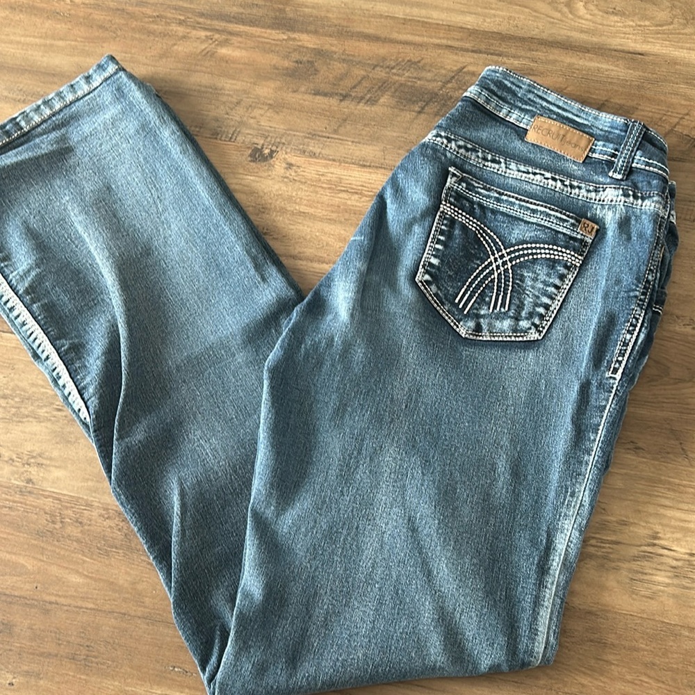 🔥🔥Beautiful Recruit Betty slimboot jeans size 10 for moments